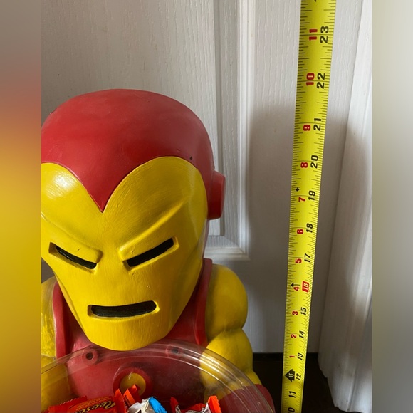 Marvel Iron Man Candy Bowl Holder - Picture 4 of 6